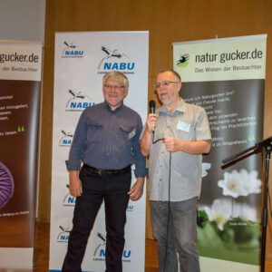 Hartmut Mai (links, NABU Hessen) und Stefan Munzinger (naturgucker.de) bei der Eröffnung des Kongresses, (c) Gaby Schulemann-Maier