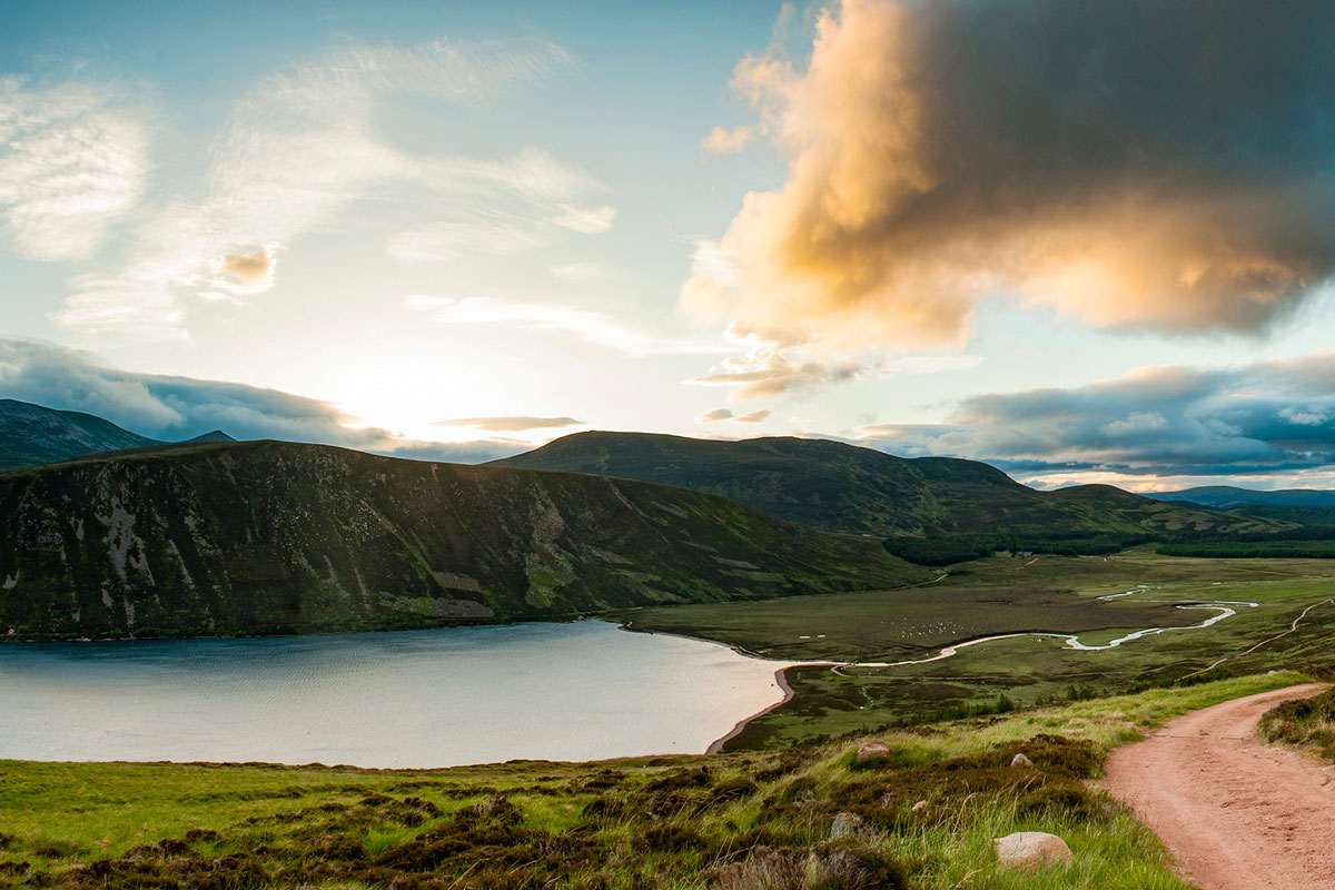 Landschaft am Loch Muik in Schottland, (c) Melanie Raabe Finis/NABU-naturgucker.de